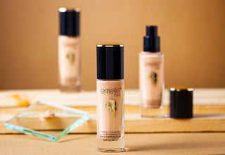 Emelie Matte & Soft Liquid Foundation